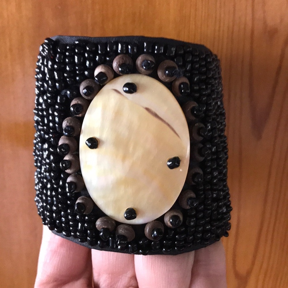 NEW Black Seed Bead and Mother of Pearl Wrap Cuff